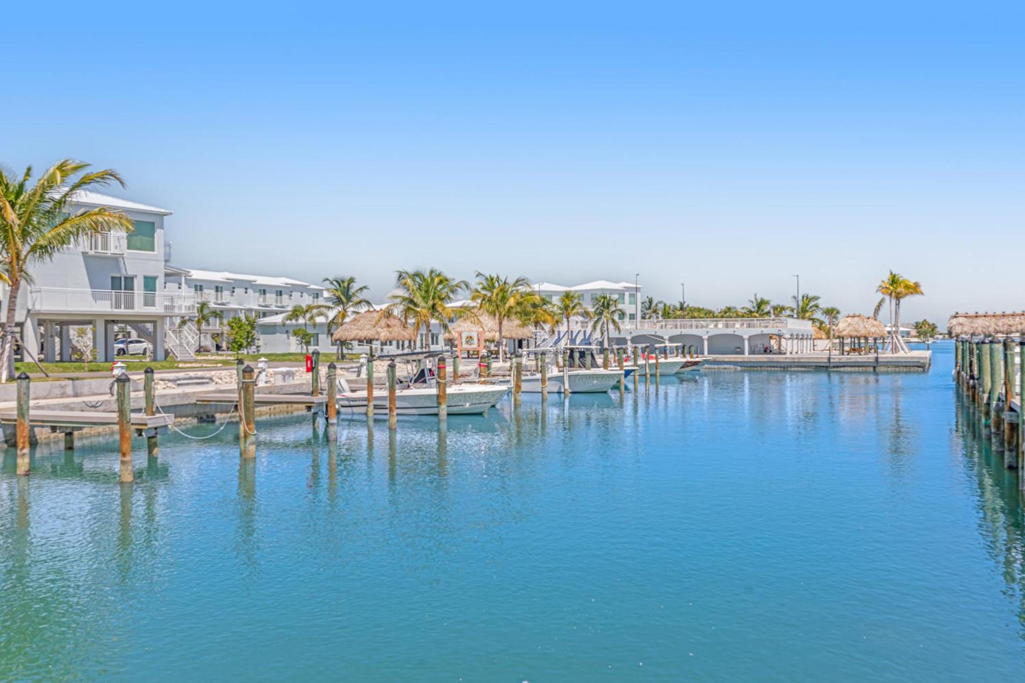 Mermaid's Retreat Apartment Marathon