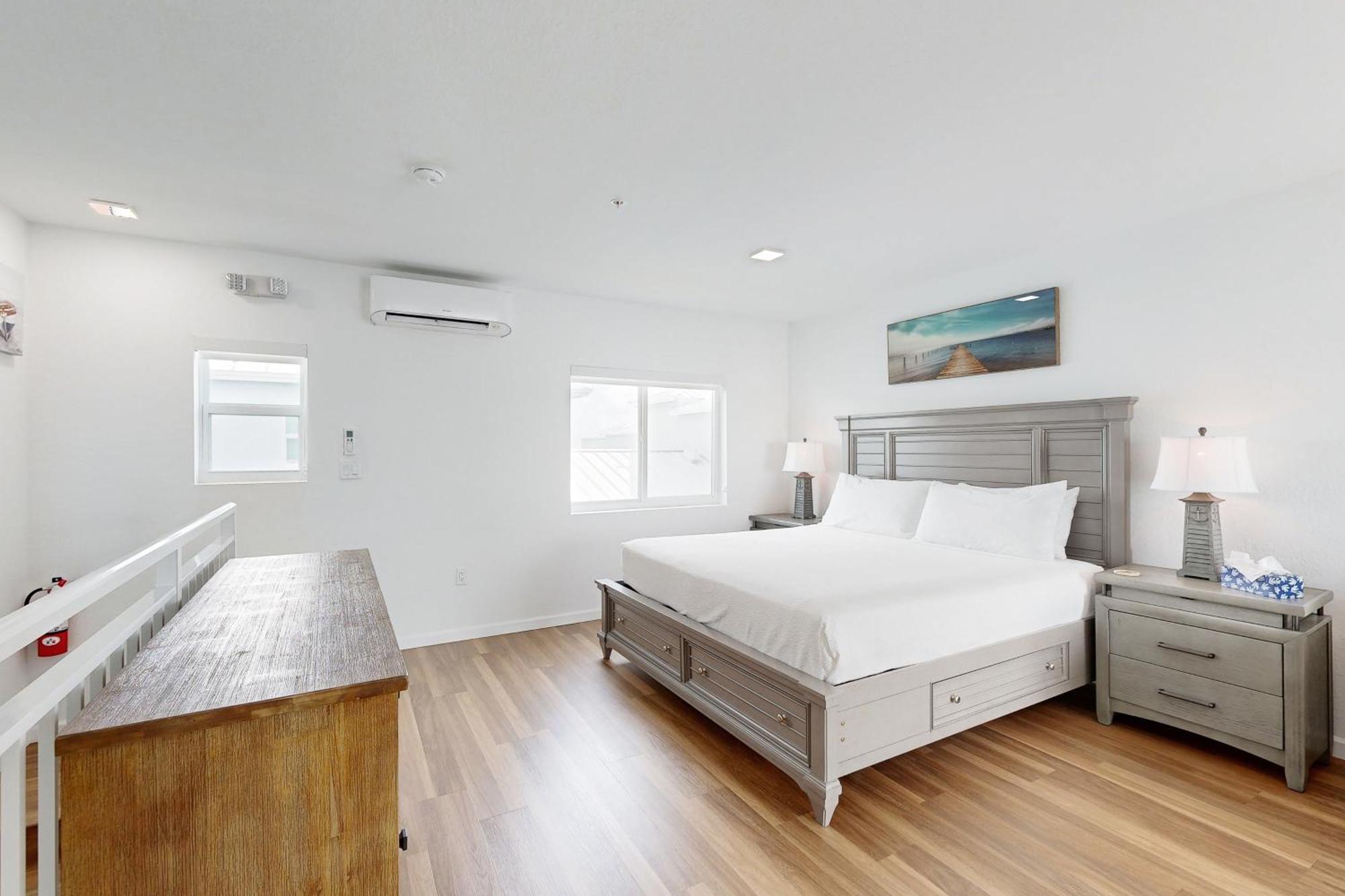 Mermaid's Retreat Apartment *